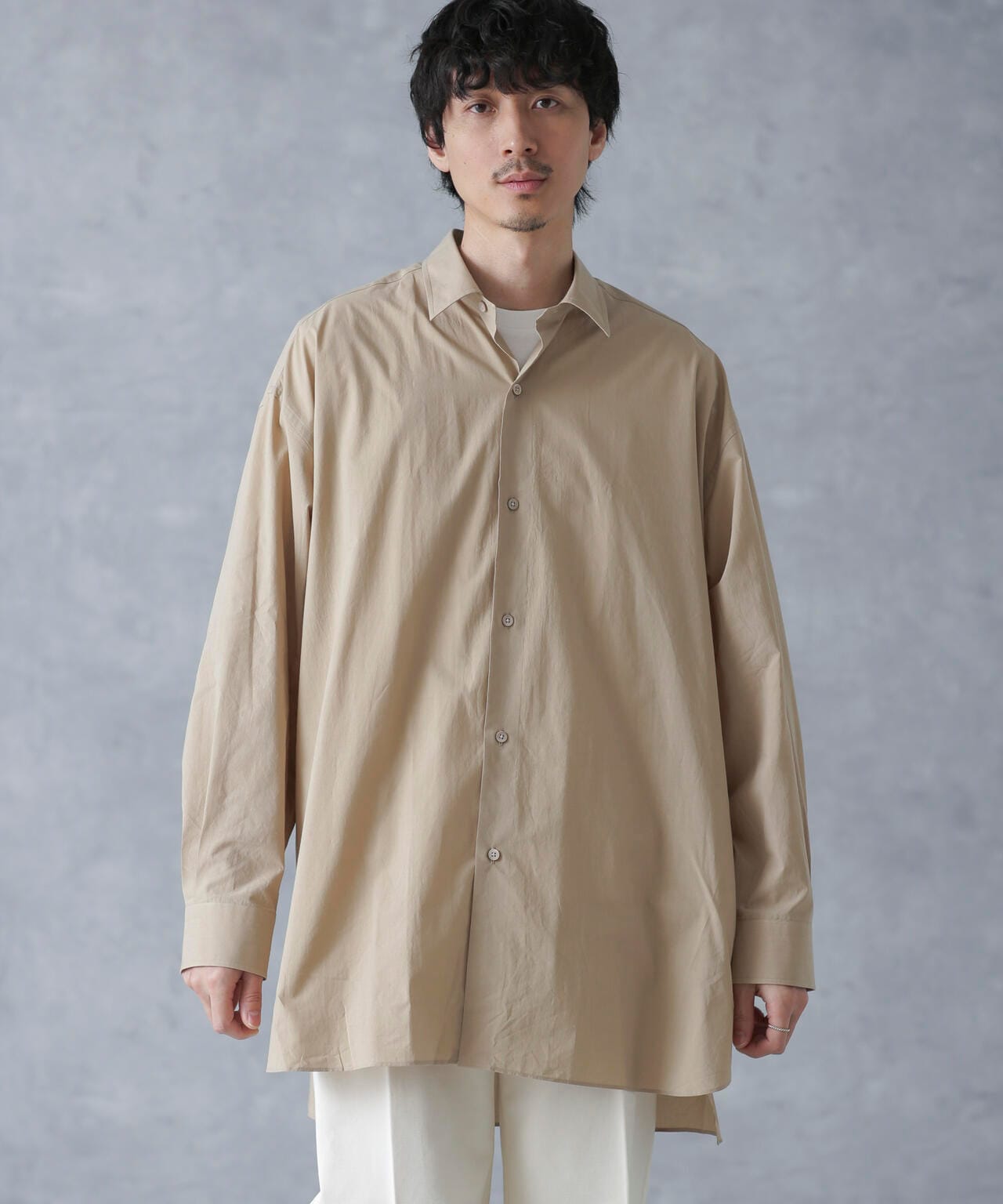 ESLOW/OVERSIZED SHIRT