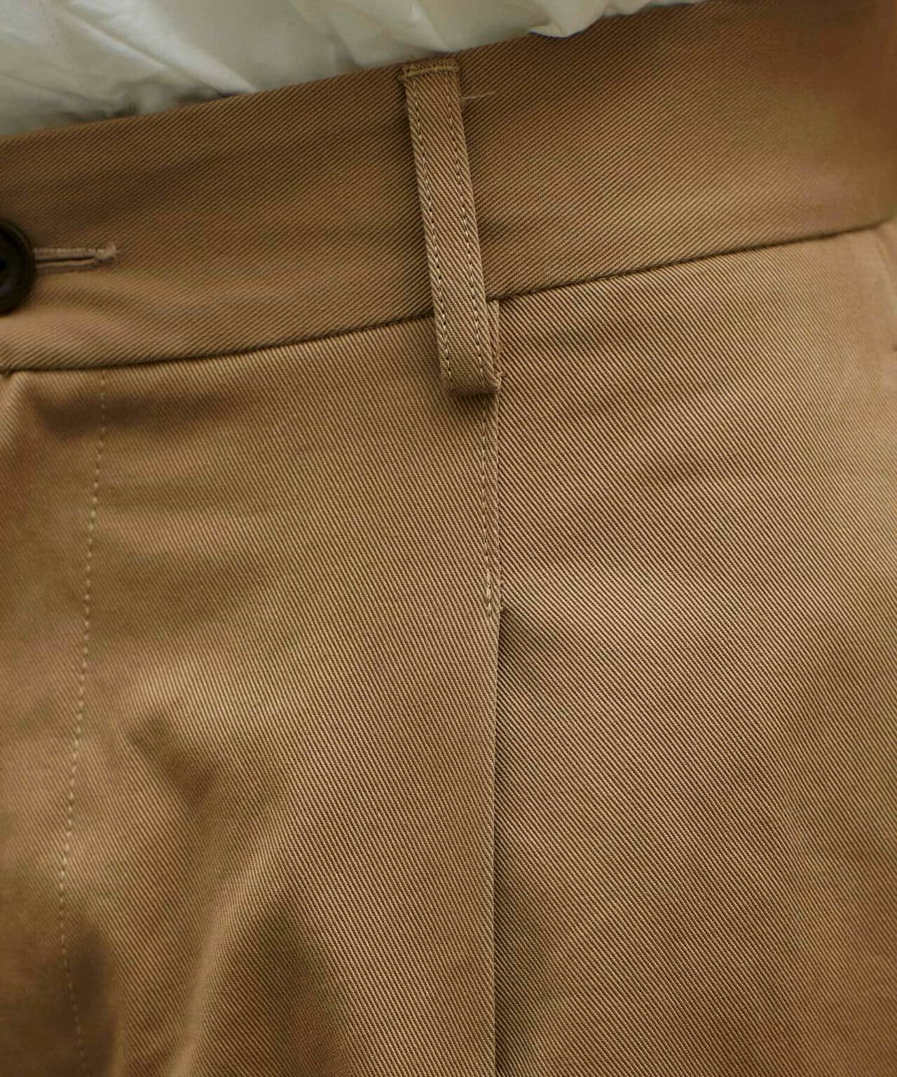 LB.02/バックシンチ付きワンタックワークパンツ 6682127258