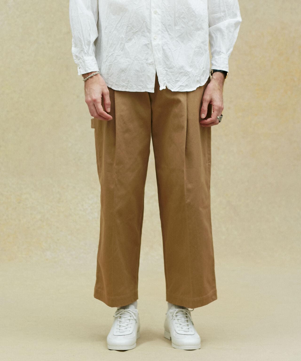 LB.02/バックシンチ付きワンタックワークパンツ 6682127258
