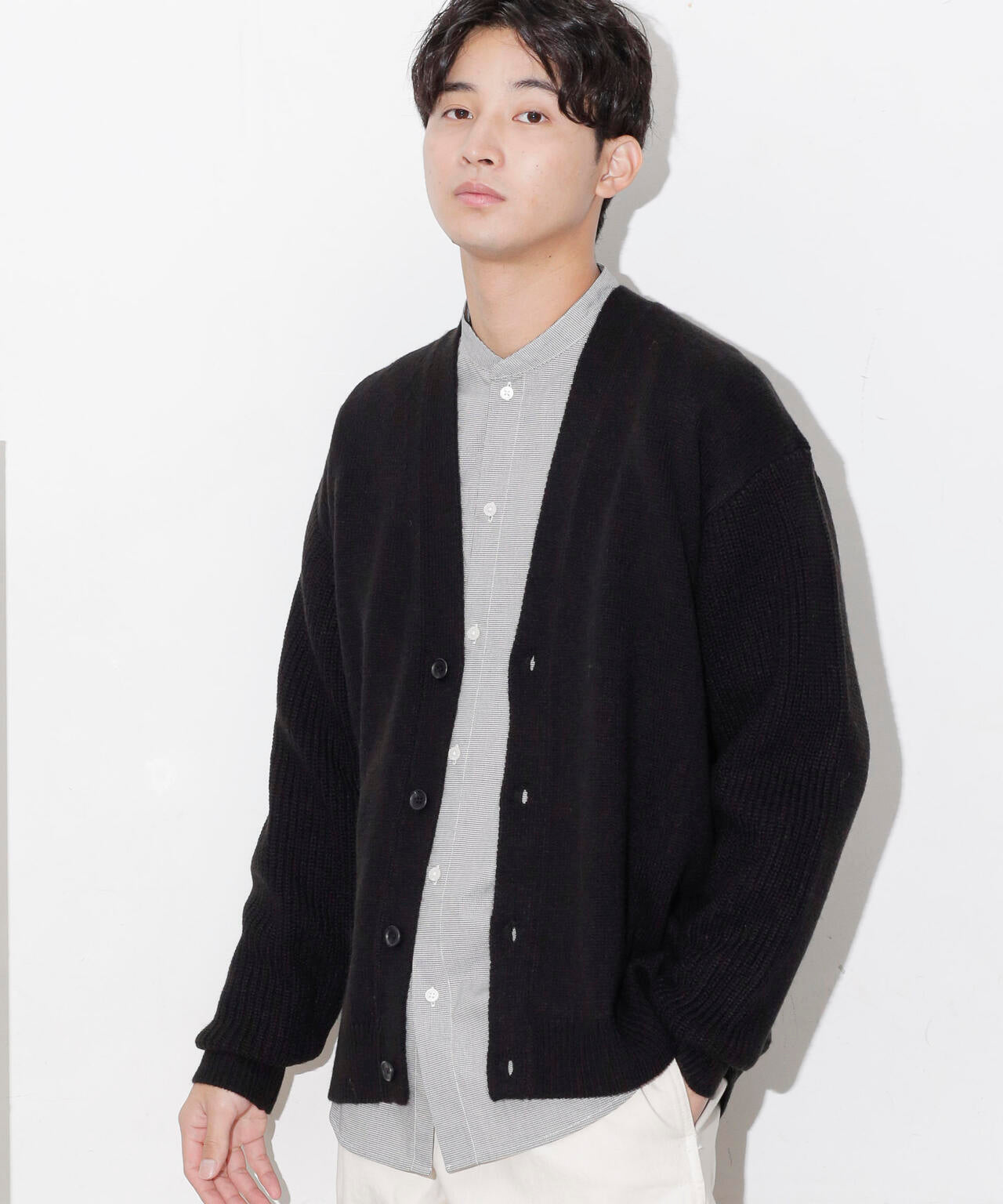 コンビゲージVネックカーディガン 6683222211