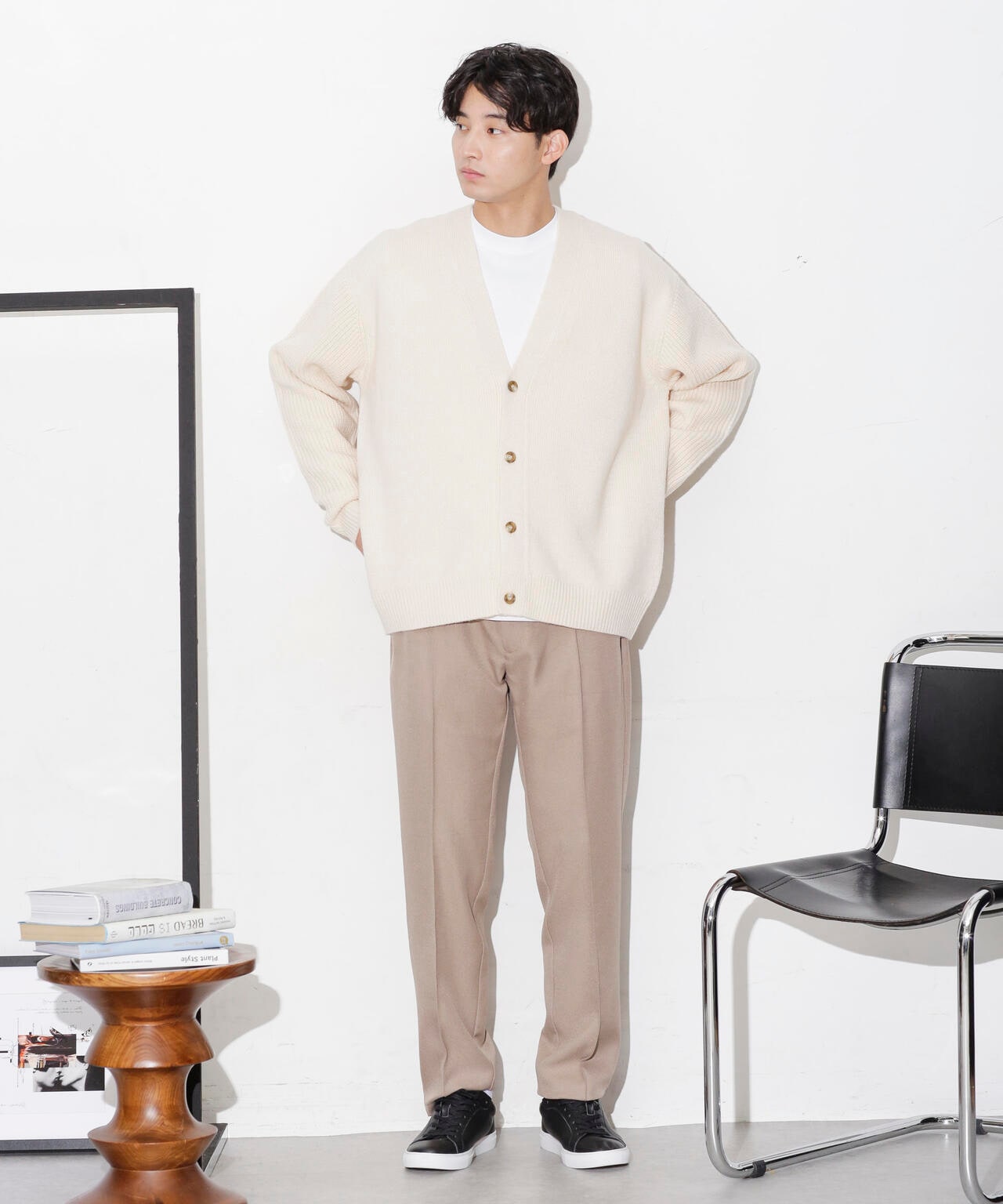 コンビゲージVネックカーディガン 6683222211