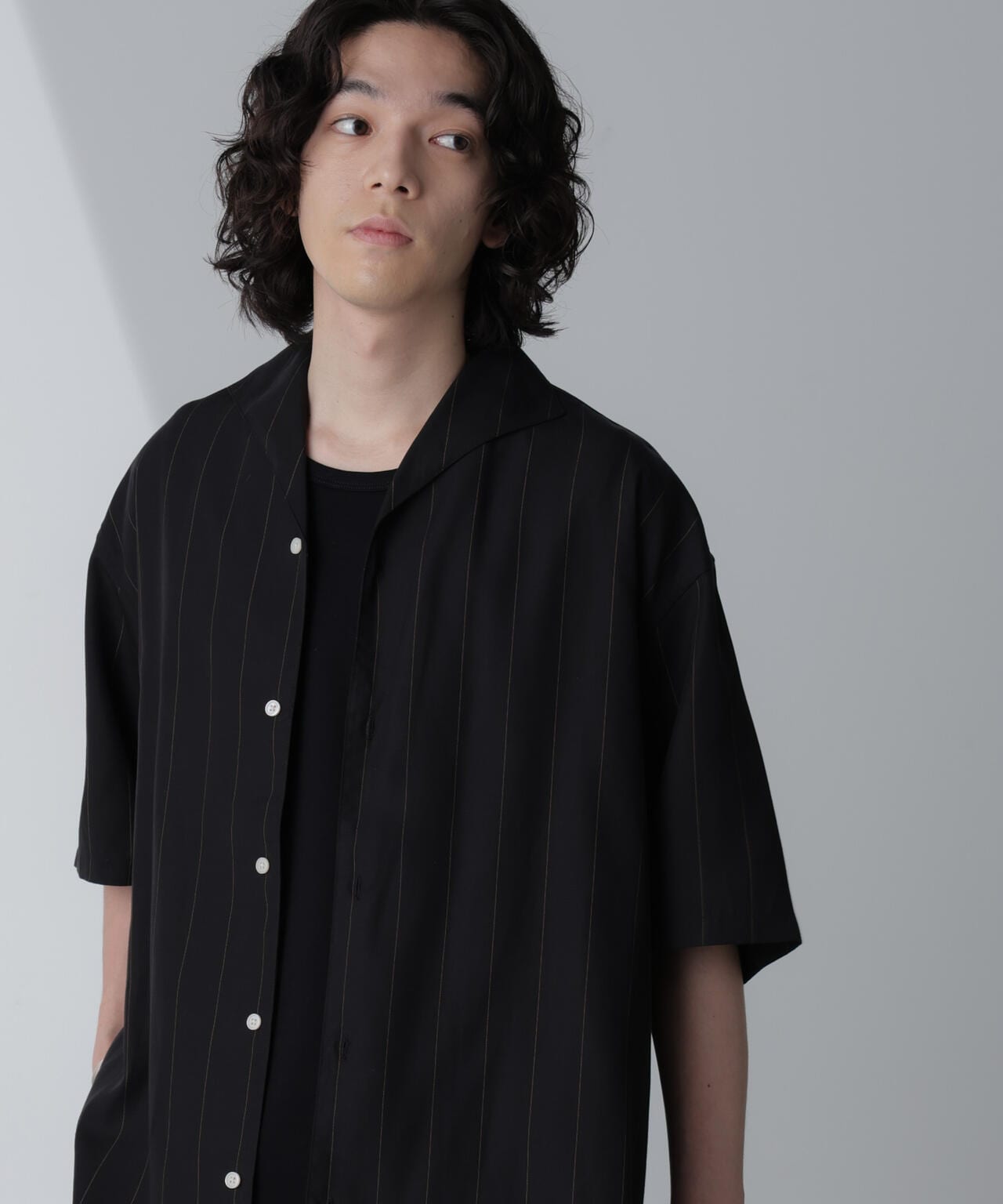 リネン ブレンド ピンストライプ ワイドカラー シャツ