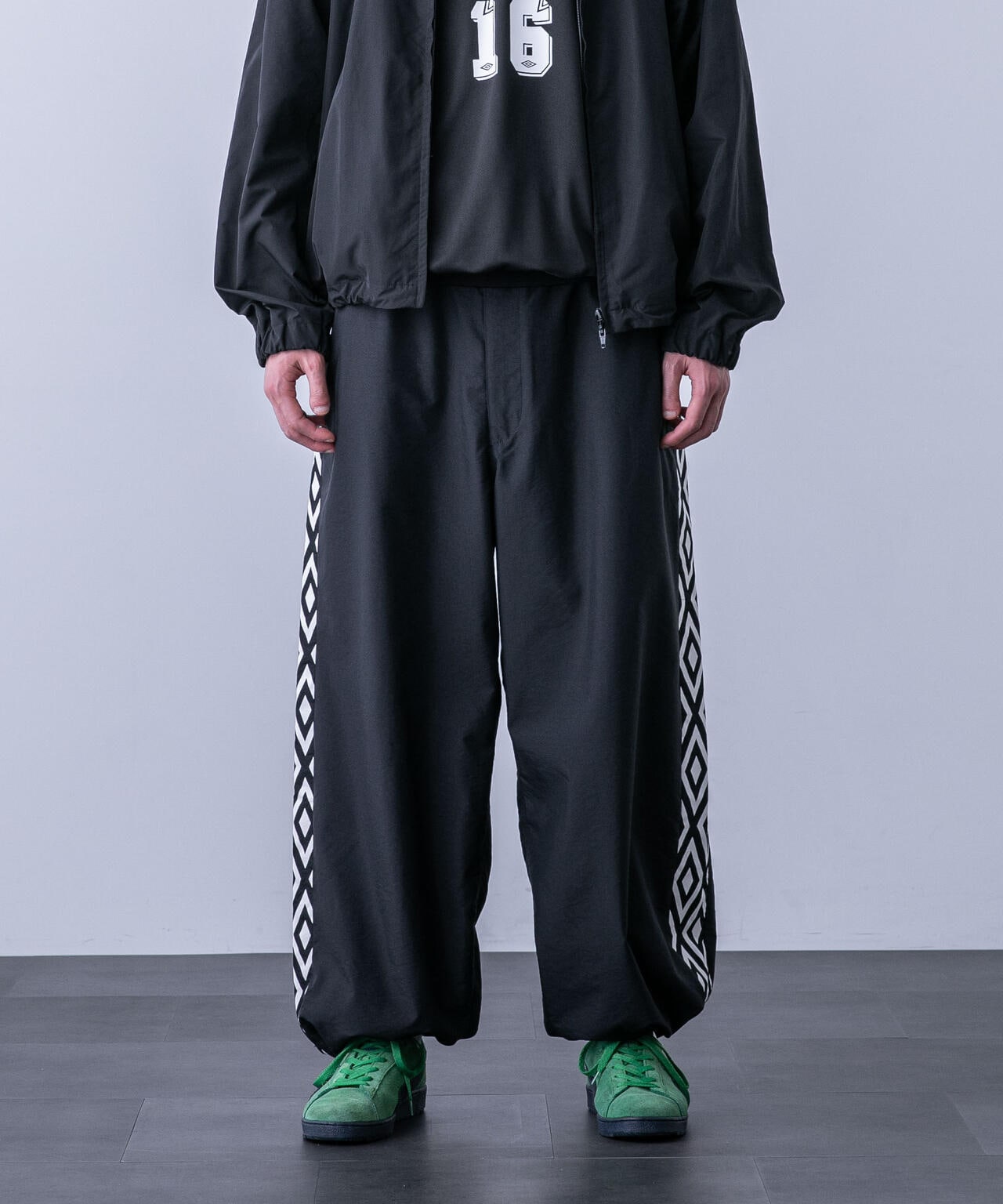 「HOTEL PALACE（オテルパラス）」UMBROトラックパンツ 6684127215