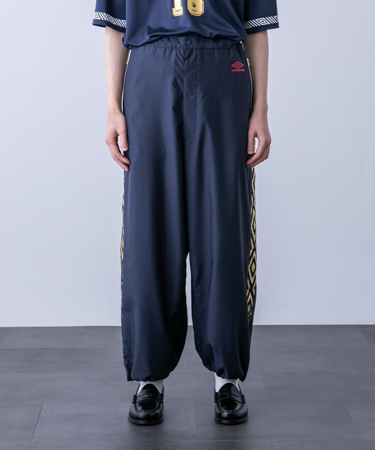 「HOTEL PALACE（オテルパラス）」UMBROトラックパンツ 6684127215