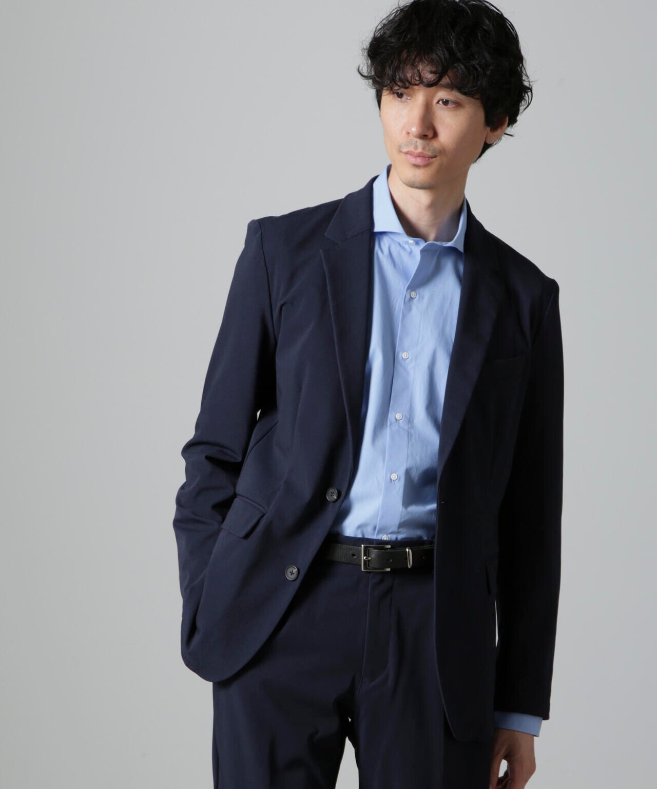 海外輸入 インボイス Damerino」 ナイロン ストレッチ トリコット セットアップ スーツ