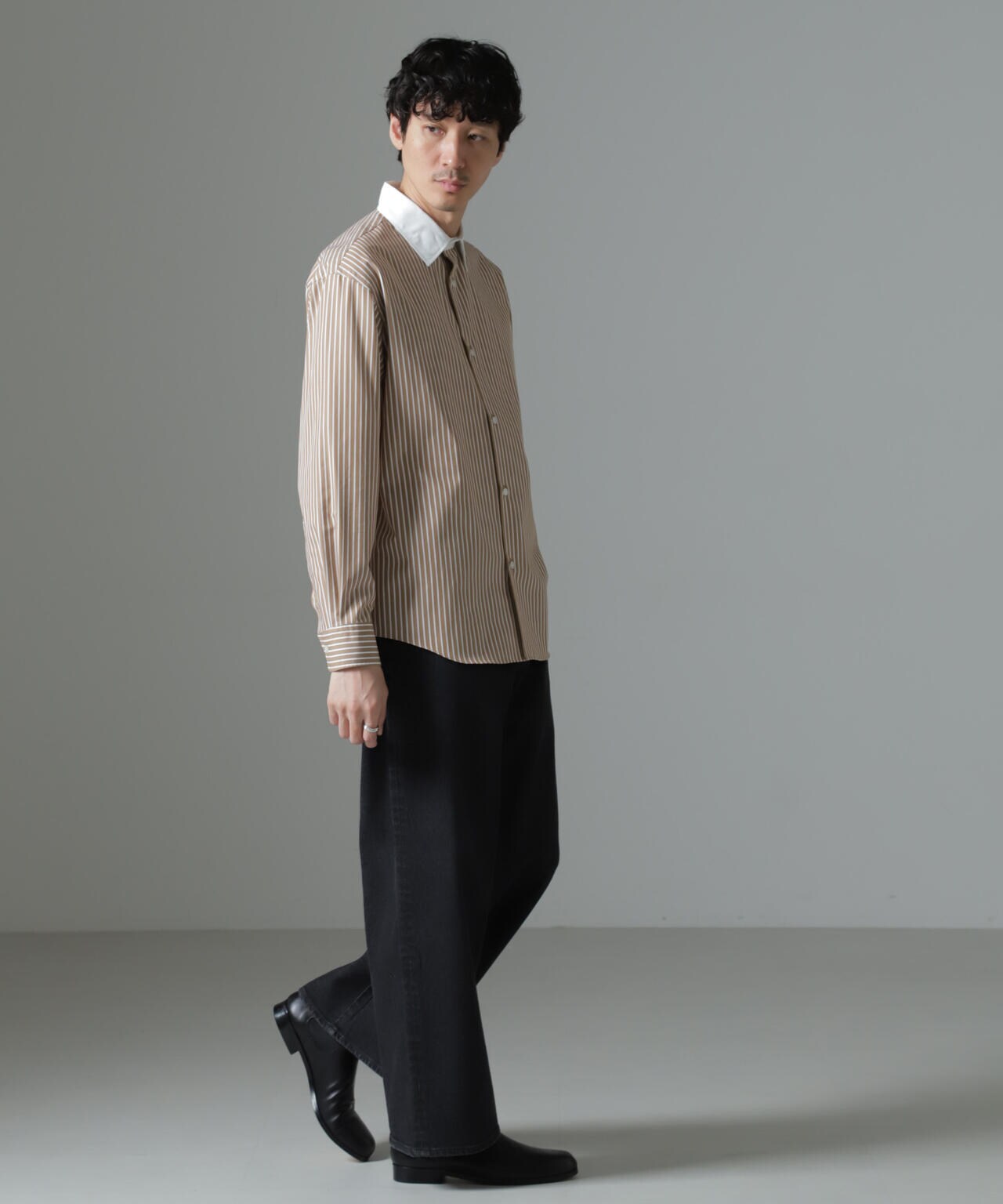セミワイドストライプクレリックシャツ 6684220221