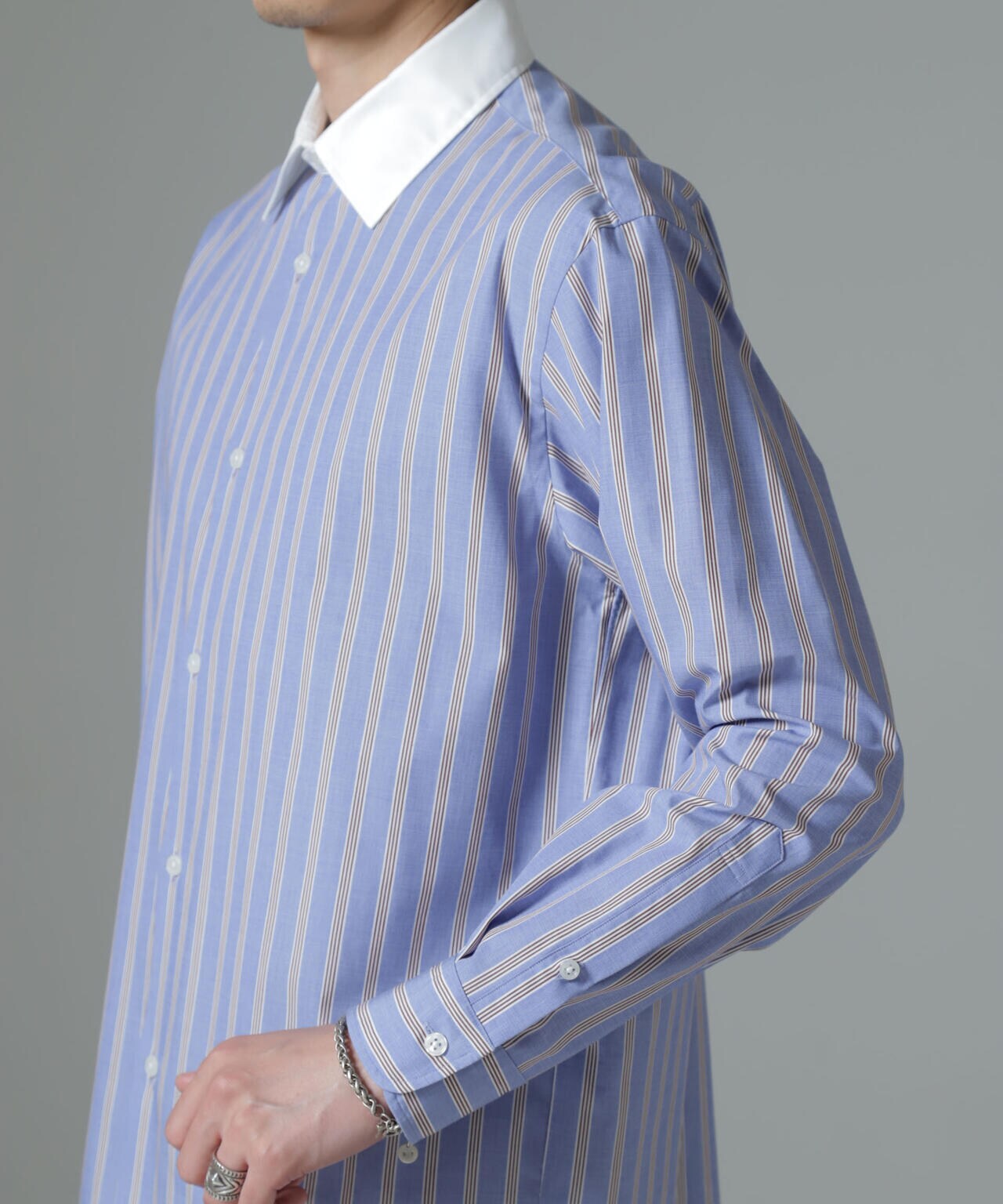 セミワイドストライプクレリックシャツ 6684220221