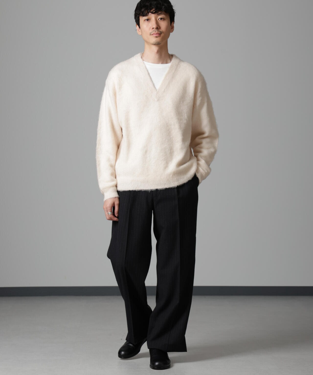 やきにくのたれ 美品 LEMAIRE VネックベストS オリーブグリーン リブストライプVネックニット｜MEN'S MELROSE（メンズメルローズ