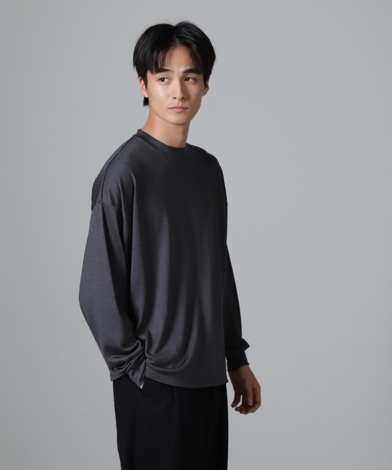 100% ウォッシャブル ウール 」クルーネック ロング Tシャツ