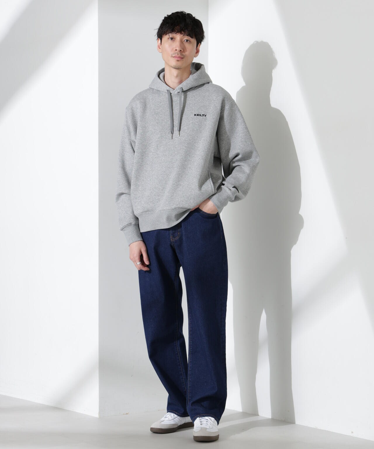 KELTY ×NANO universe」ミニ ロゴ スウェット パーカー