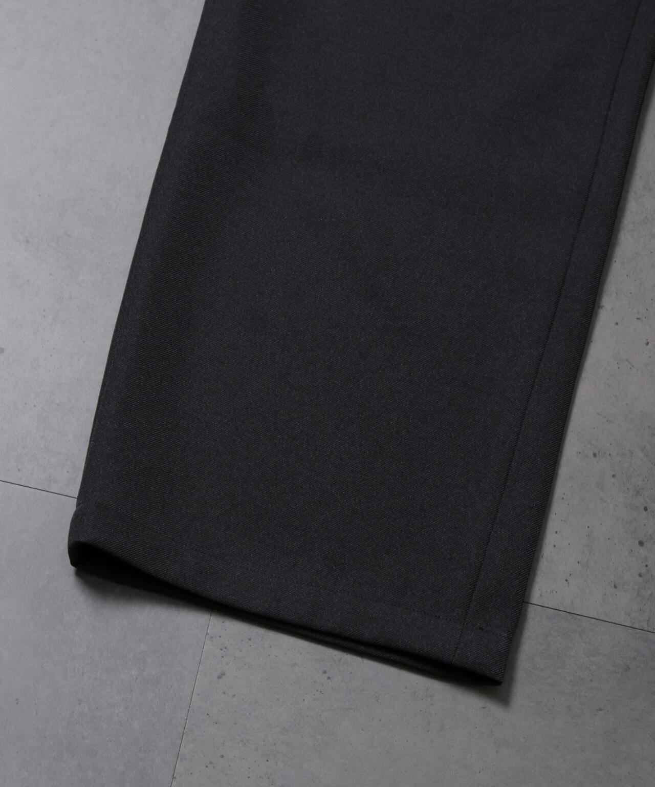 HOTEL PALACE(オテルパラス)xアンブロ シャイニーツイルイージー2タックスラックス 6684227205