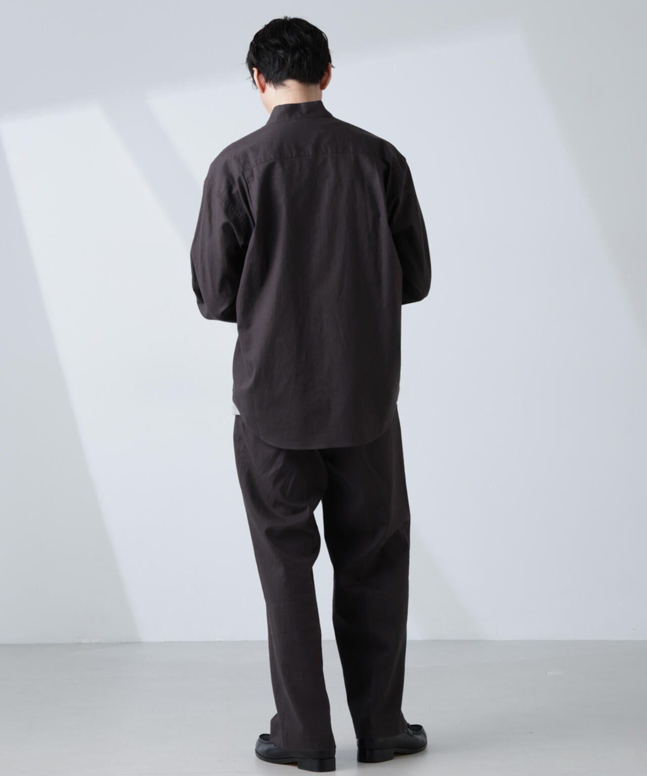 「BELGIUM LINEN FABRICS」リネンコットンスタンドカラーシャツ 6685120219