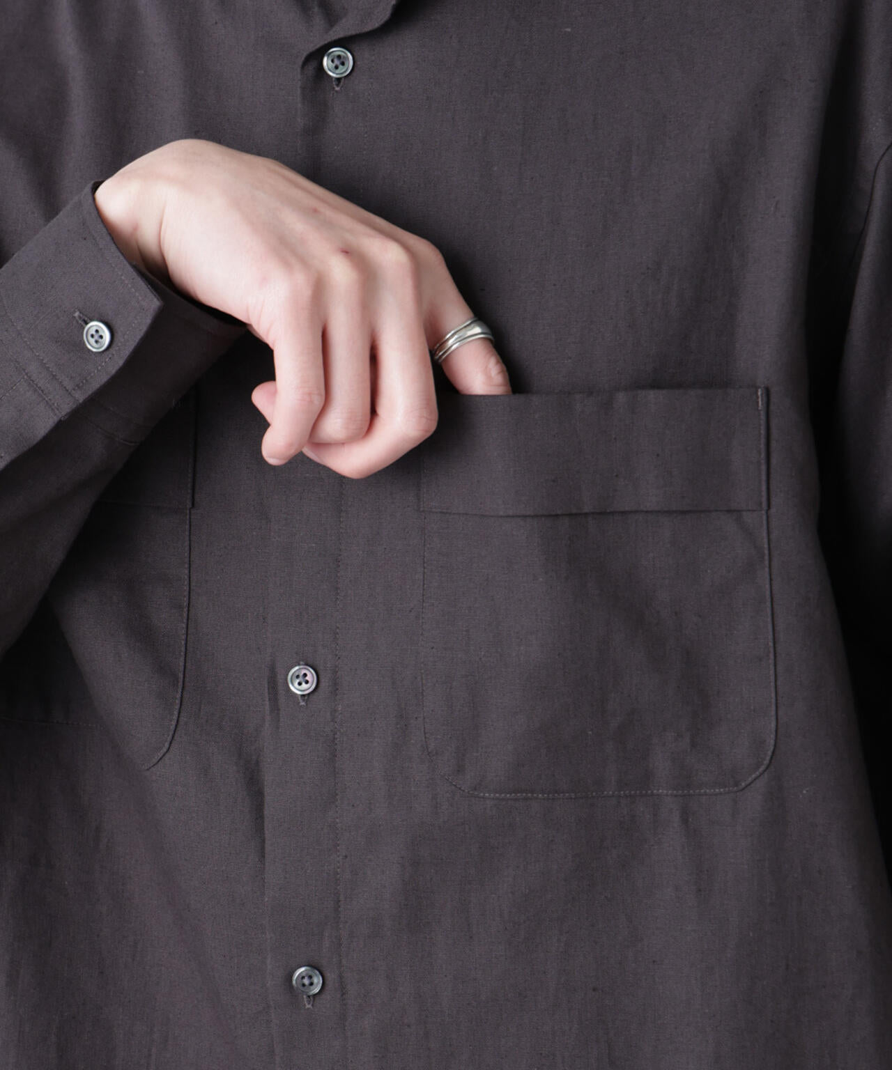 「BELGIUM LINEN FABRICS」リネンコットンスタンドカラーシャツ 6685120219