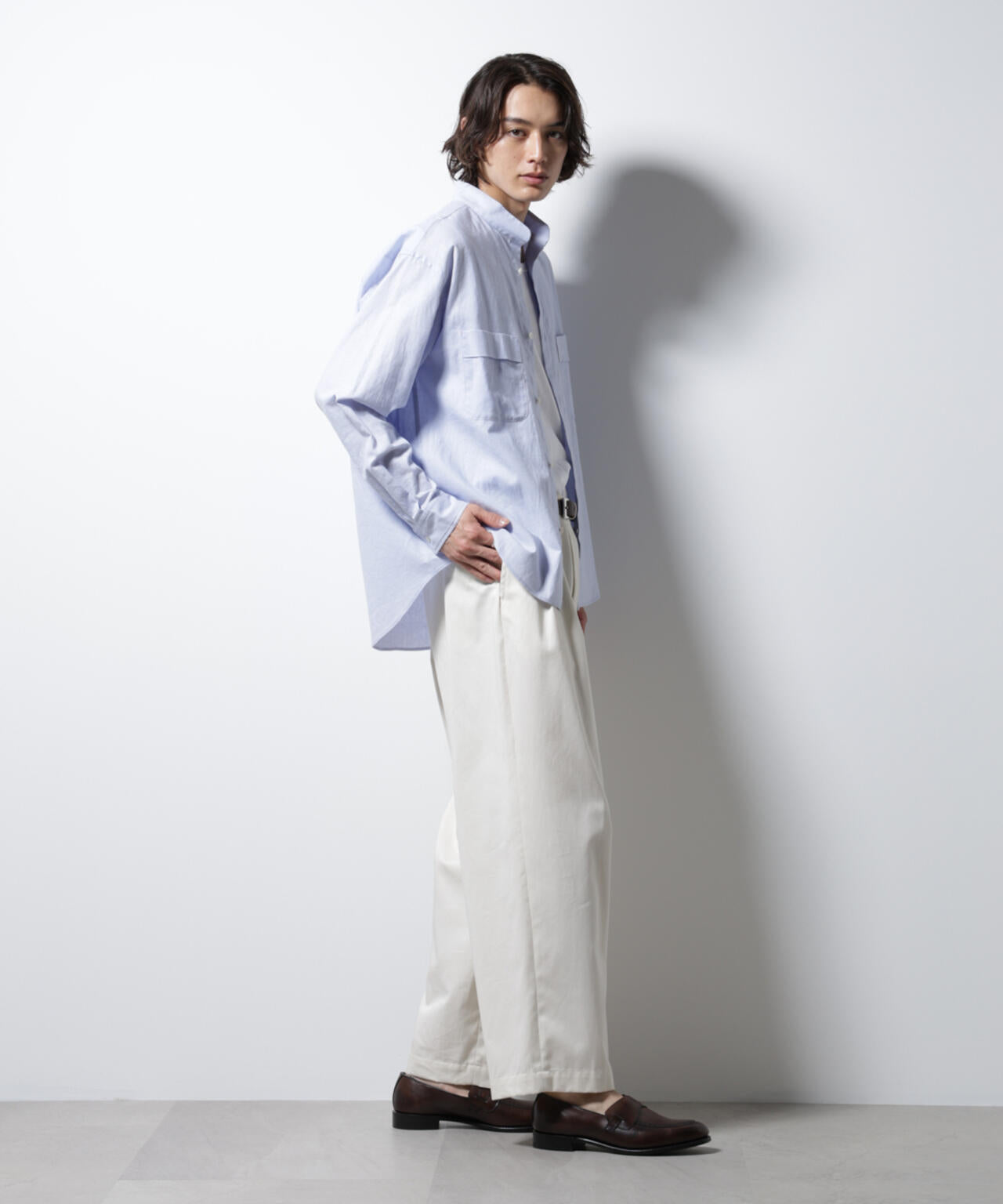 「BELGIUM LINEN FABRICS」リネンコットンスタンドカラーシャツ 6685120219