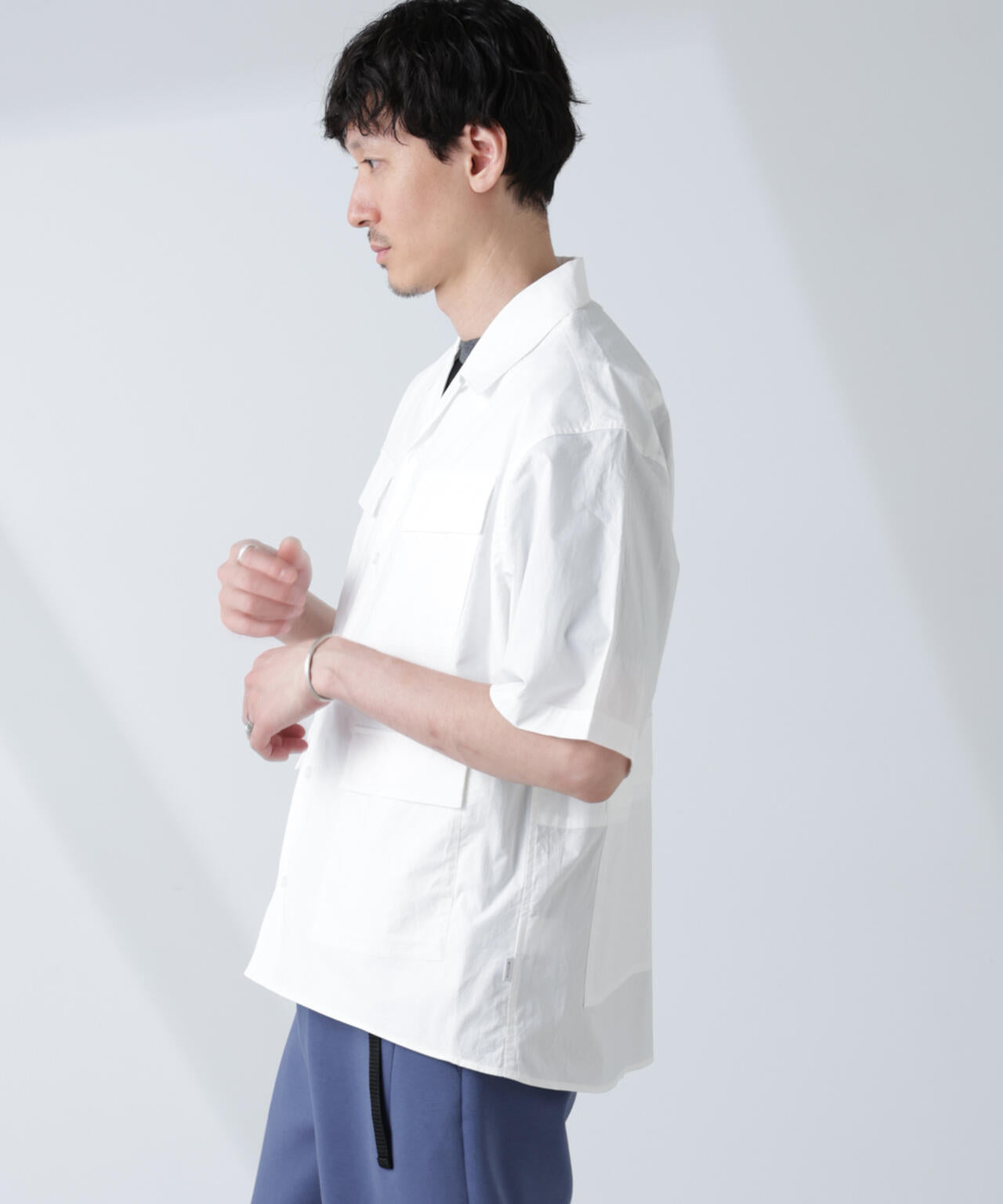 NJ/CLUB」 ユーティリティ マルチポケット シャツ 半袖