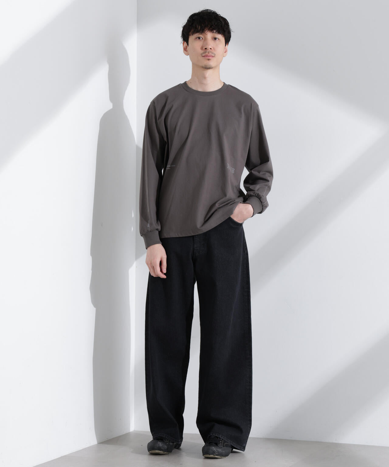 NJ/CLUB｣ ロゴ プリント ロングスリーブ Tシャツ