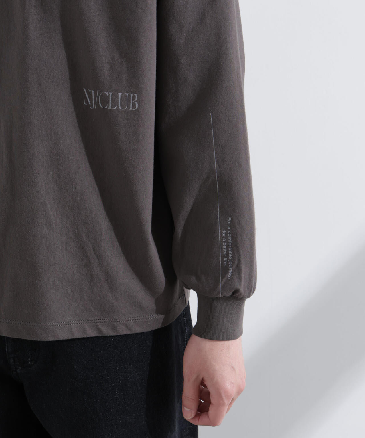 NJ/CLUB｣ ロゴ プリント ロングスリーブ Tシャツ