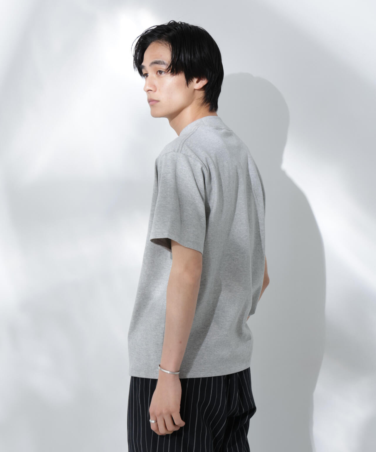Anti Soaked(R)  汗染み防止 モックネックレギュラーシルエットTシャツ 6685124204