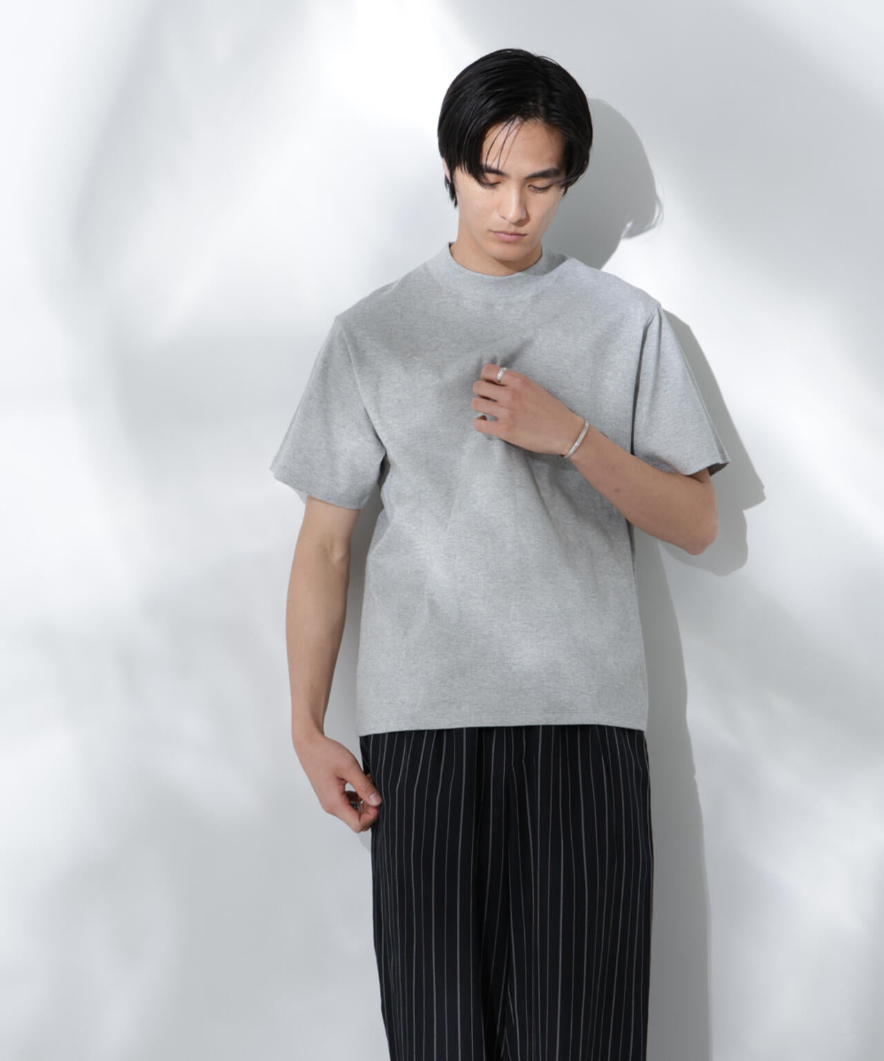 Anti Soaked(R)  汗染み防止 モックネックレギュラーシルエットTシャツ Anti Soaked(R) 汗染み防止 モックネック レギュラーシルエット