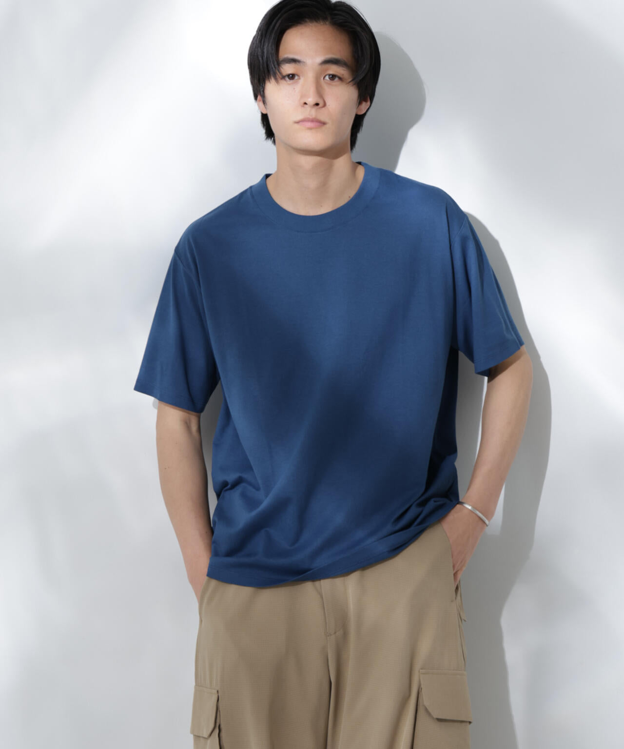 Anti Soaked(R)汗染み防止 De Light ミドルシルエットTシャツ Anti Soaked(R) 汗染み防止 De Light ミドルシルエット Tシャツ