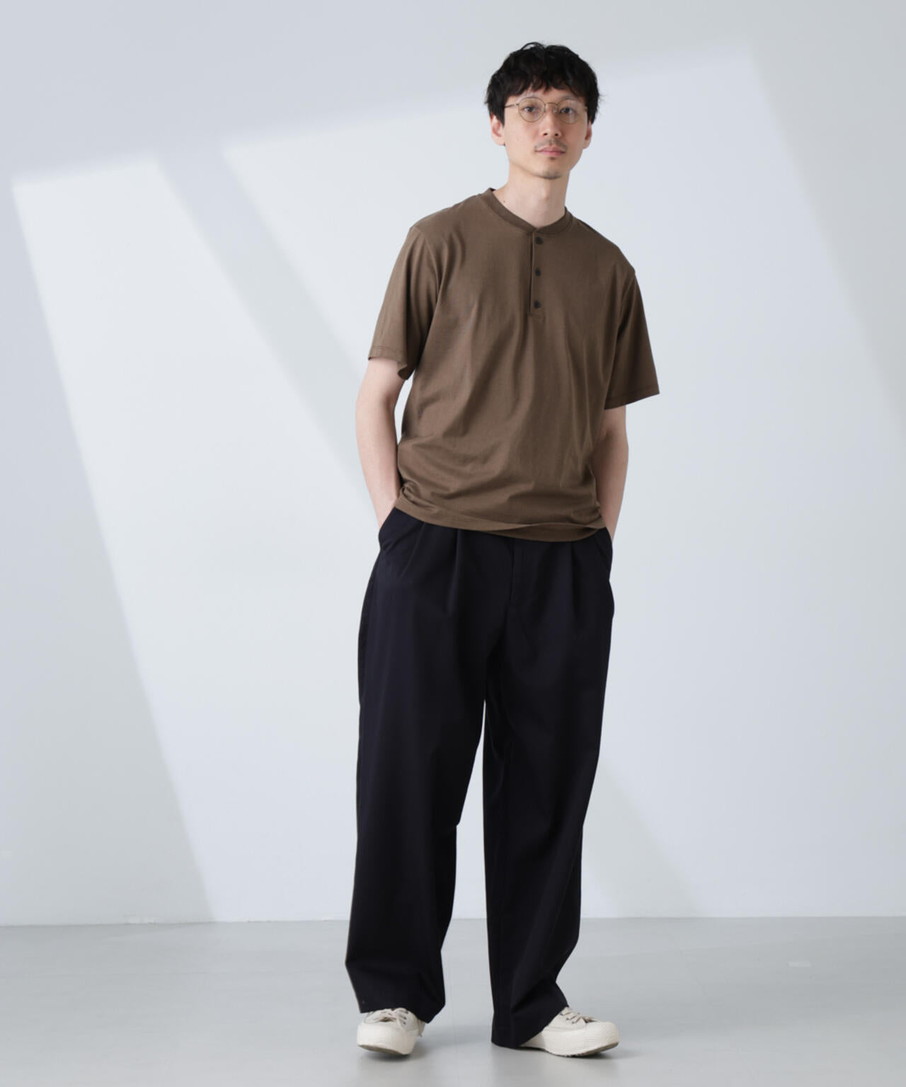 ソラーロライトストレッチヘンリーネックTシャツ（セットアップ可） 6685124237