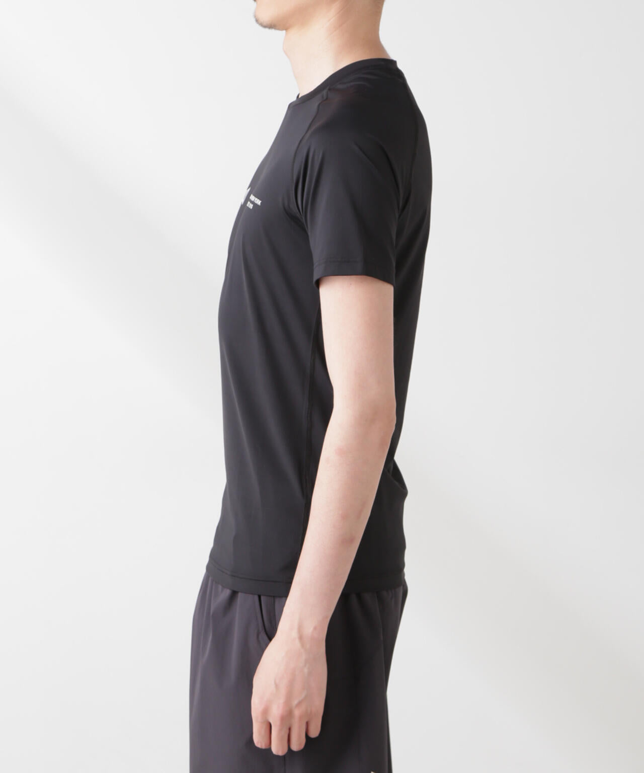 EVERLAST｣ ジャストフィット GYM Tシャツ