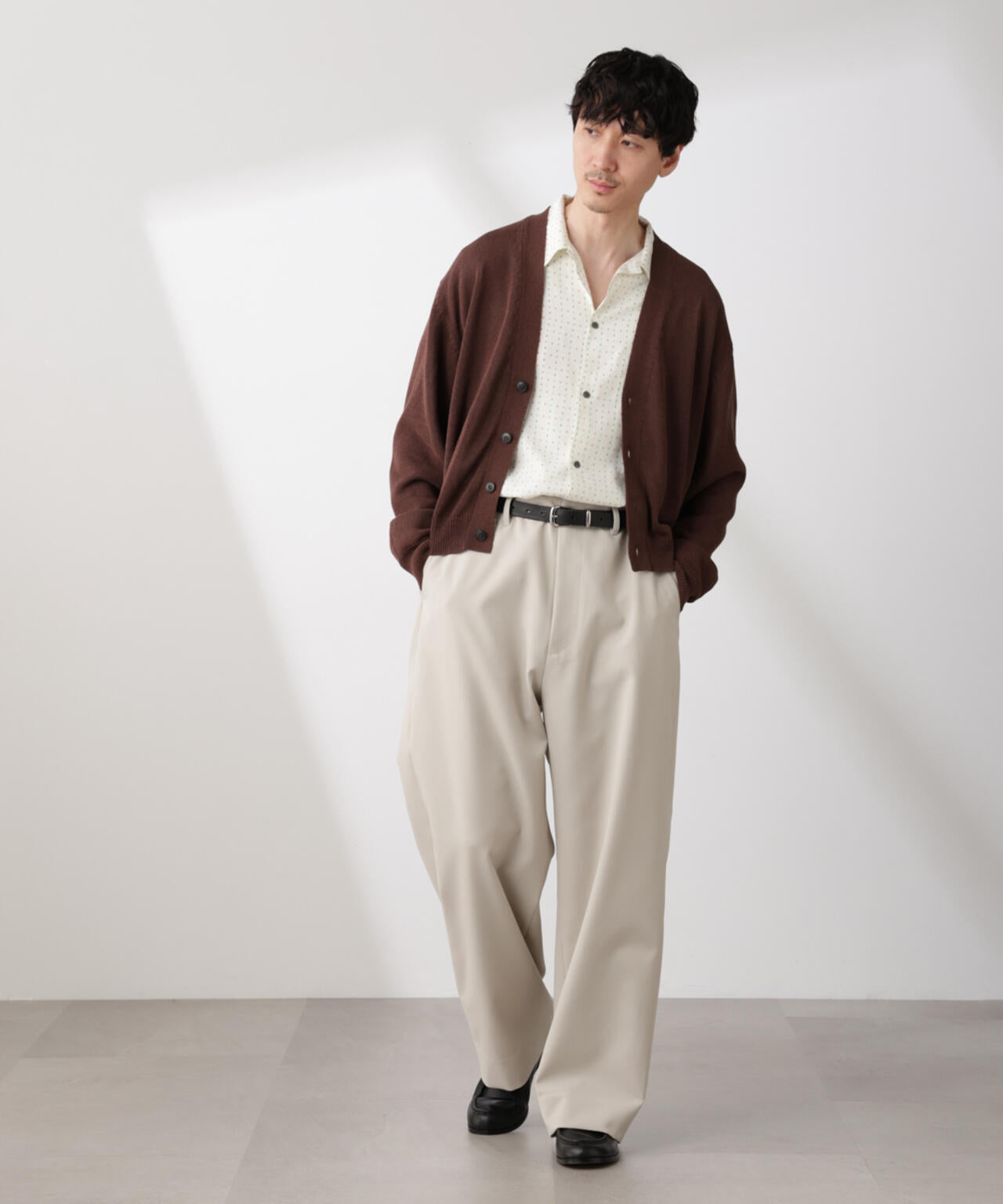 ｢SOIGNE｣ECOPET(R)×AEROツイルストレッチチノスラックス 6685127207