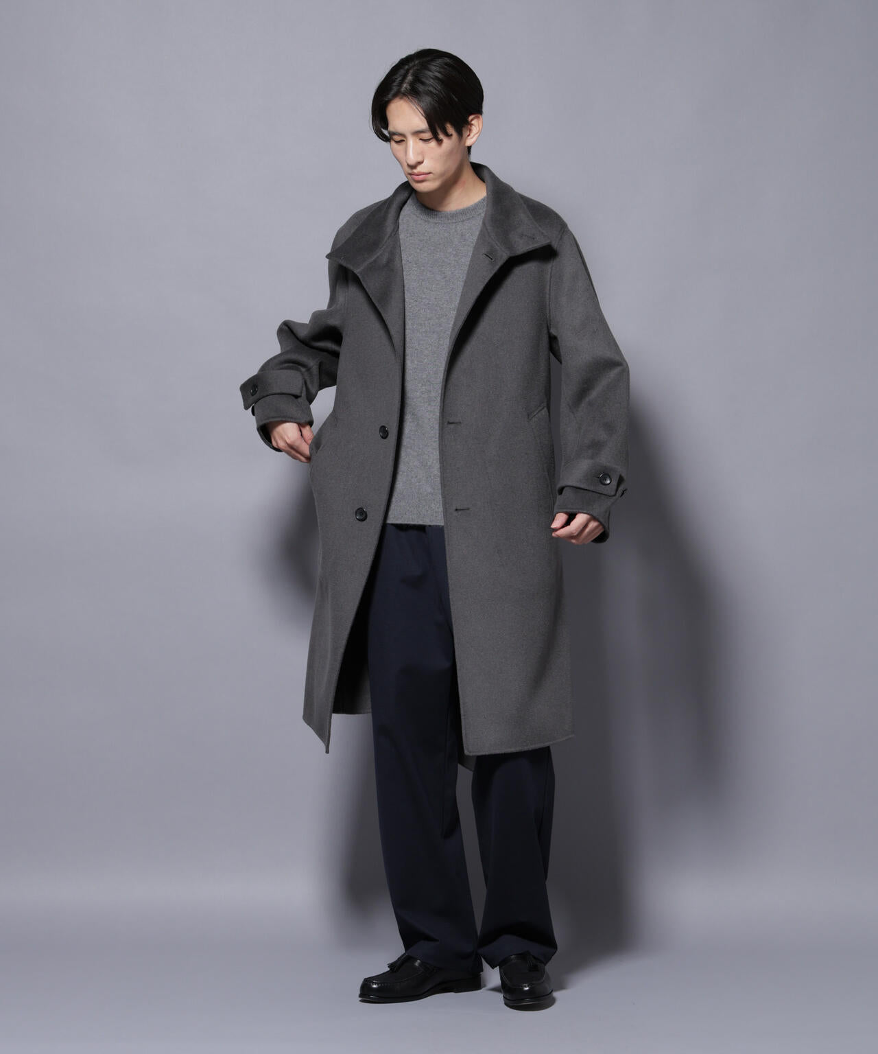 ウールリバースタンドベルテッドコート 6685211202