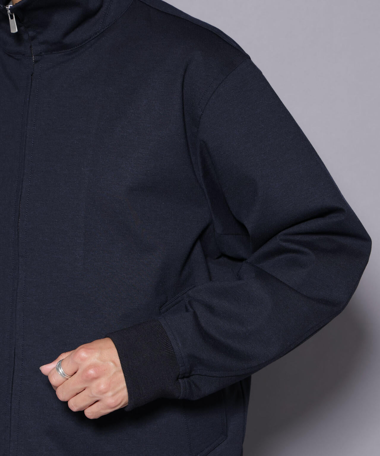 DELEGANTE TECH+ バルーンブルゾン 6685212208