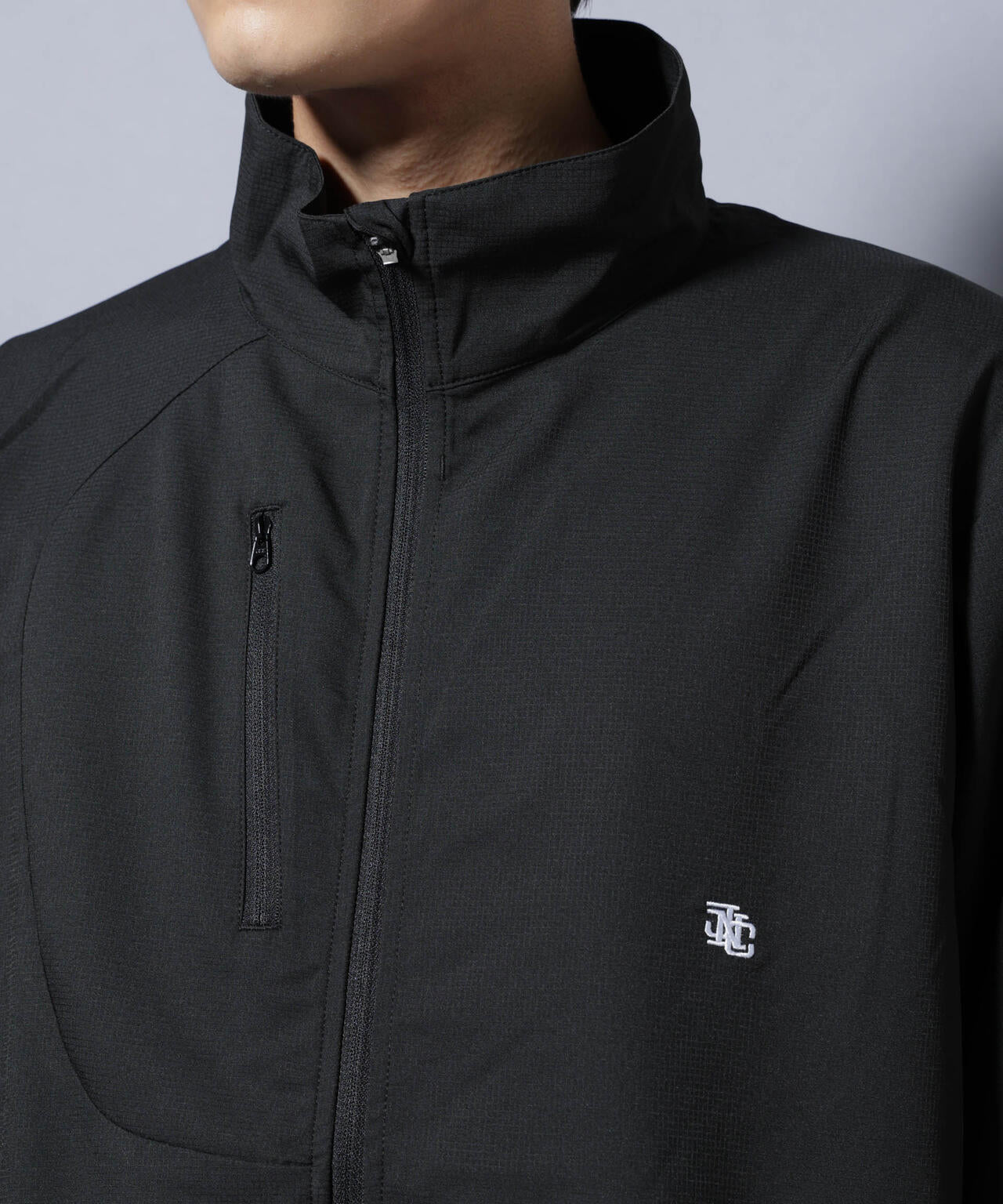 「NJ/CLUB」ワンポイントロゴトラックジャケット 6685212215