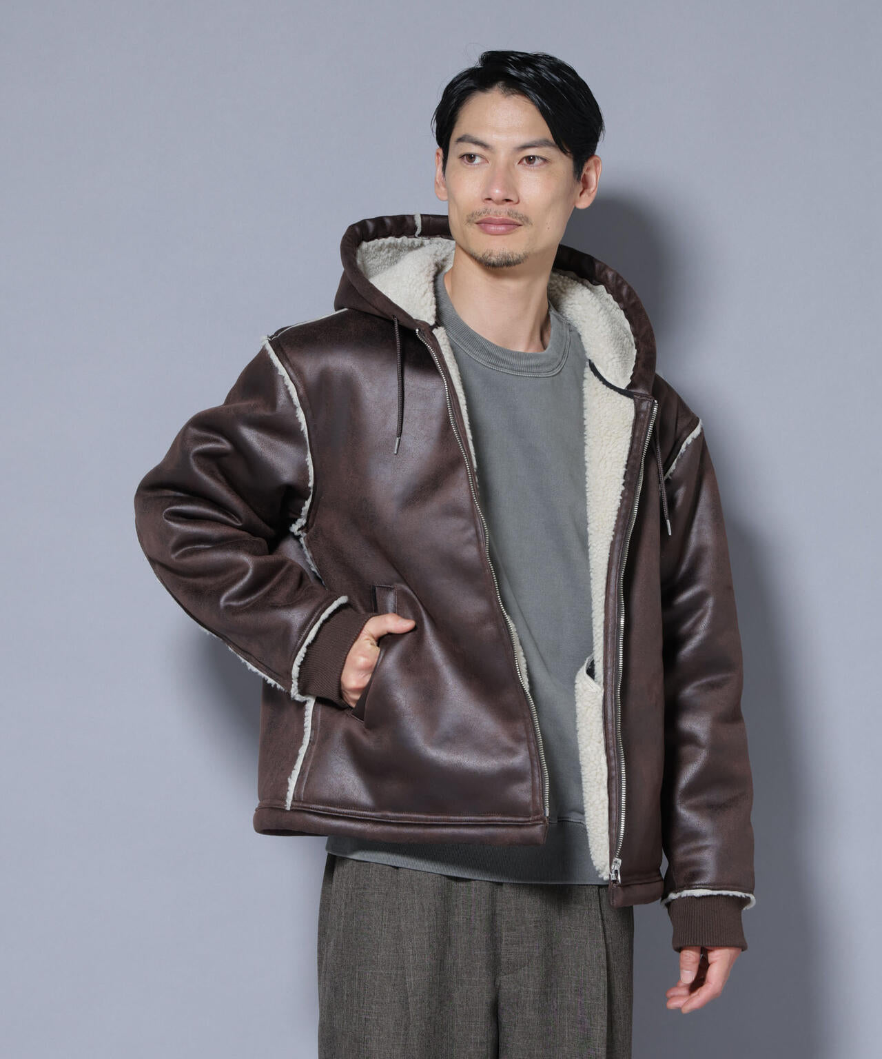 クラックフェイクムートンフードブルゾン