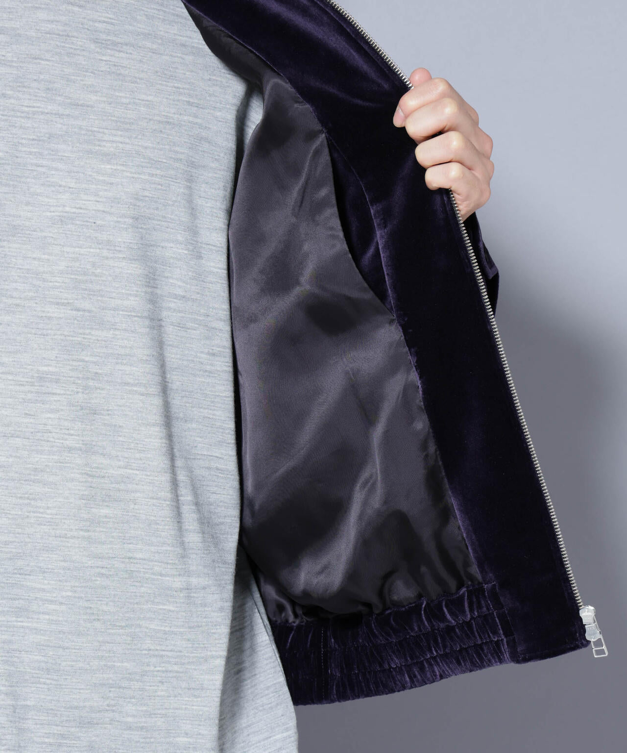 ｢ASSEMBLANC｣ コットンシルクベルベットブルゾン 6685212235