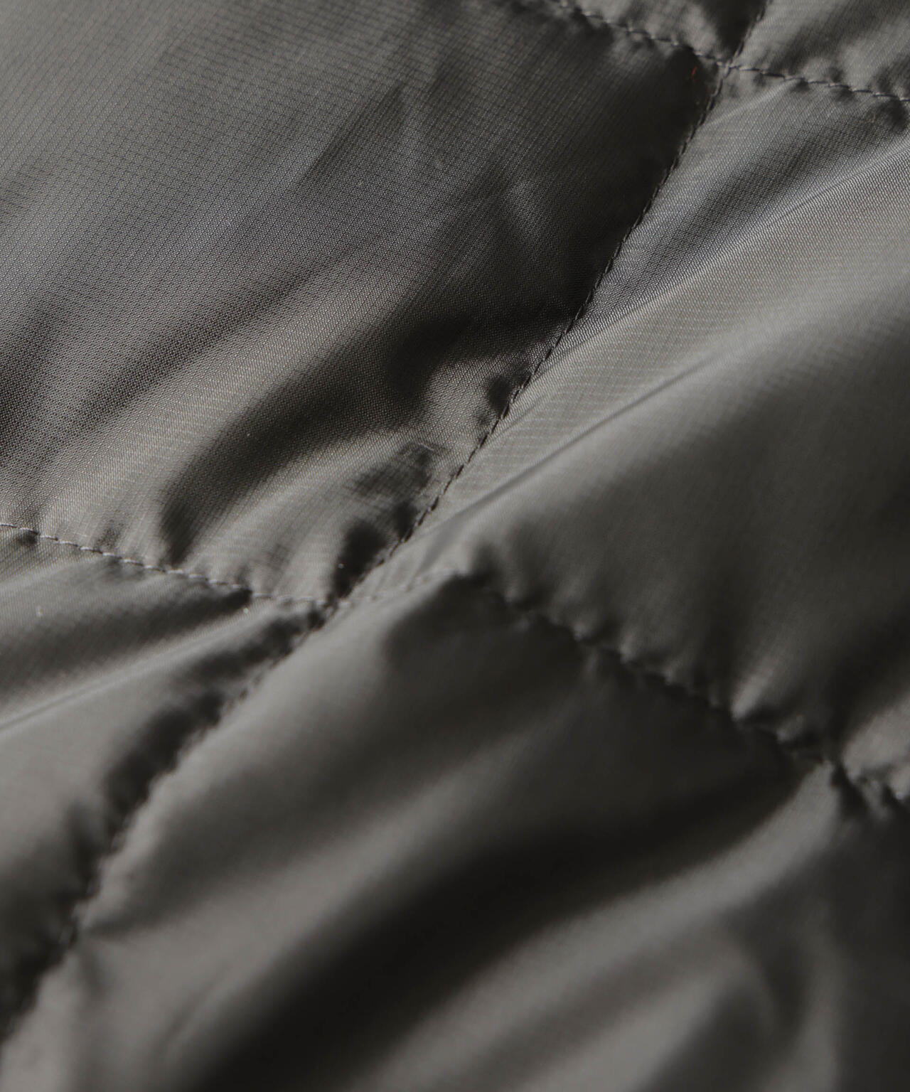 ｢西川ダウン(R)｣ FUSIONSYSTEMフェイクファーベスト 6685214208