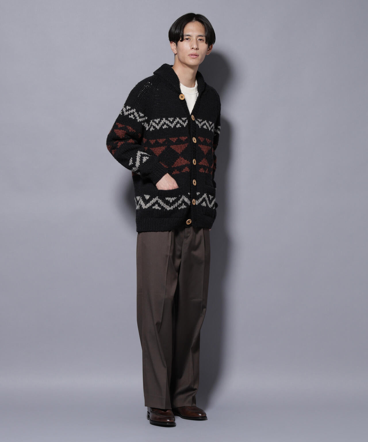 ペルー産カウチンセーター