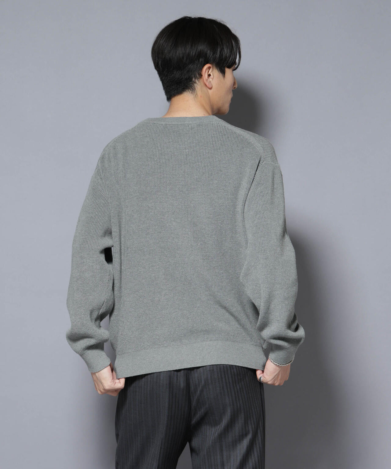 新品❤️MARK&LONA グレー クルーネックセーター 新品❤️MARK&LONA グレー クルーネックセーター 新品❤️MARK&LONA