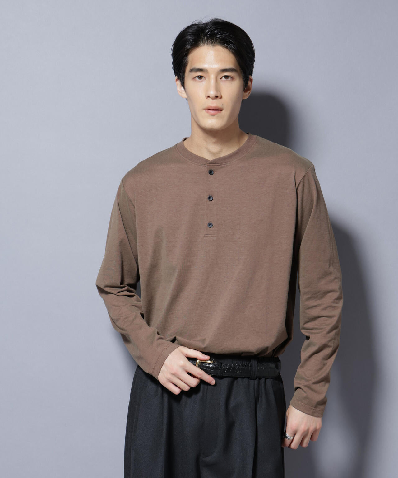 ソラーロライトストレッチヘンリーネックTシャツ 長袖 6685223202