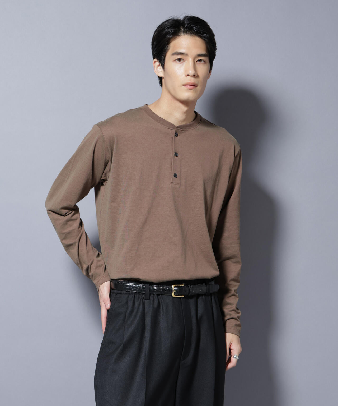 ソラーロライトストレッチヘンリーネックTシャツ 長袖 6685223202