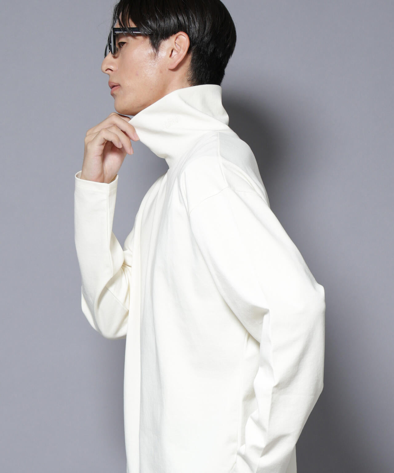 NJ/CLUB｣ ポンチタートルネック