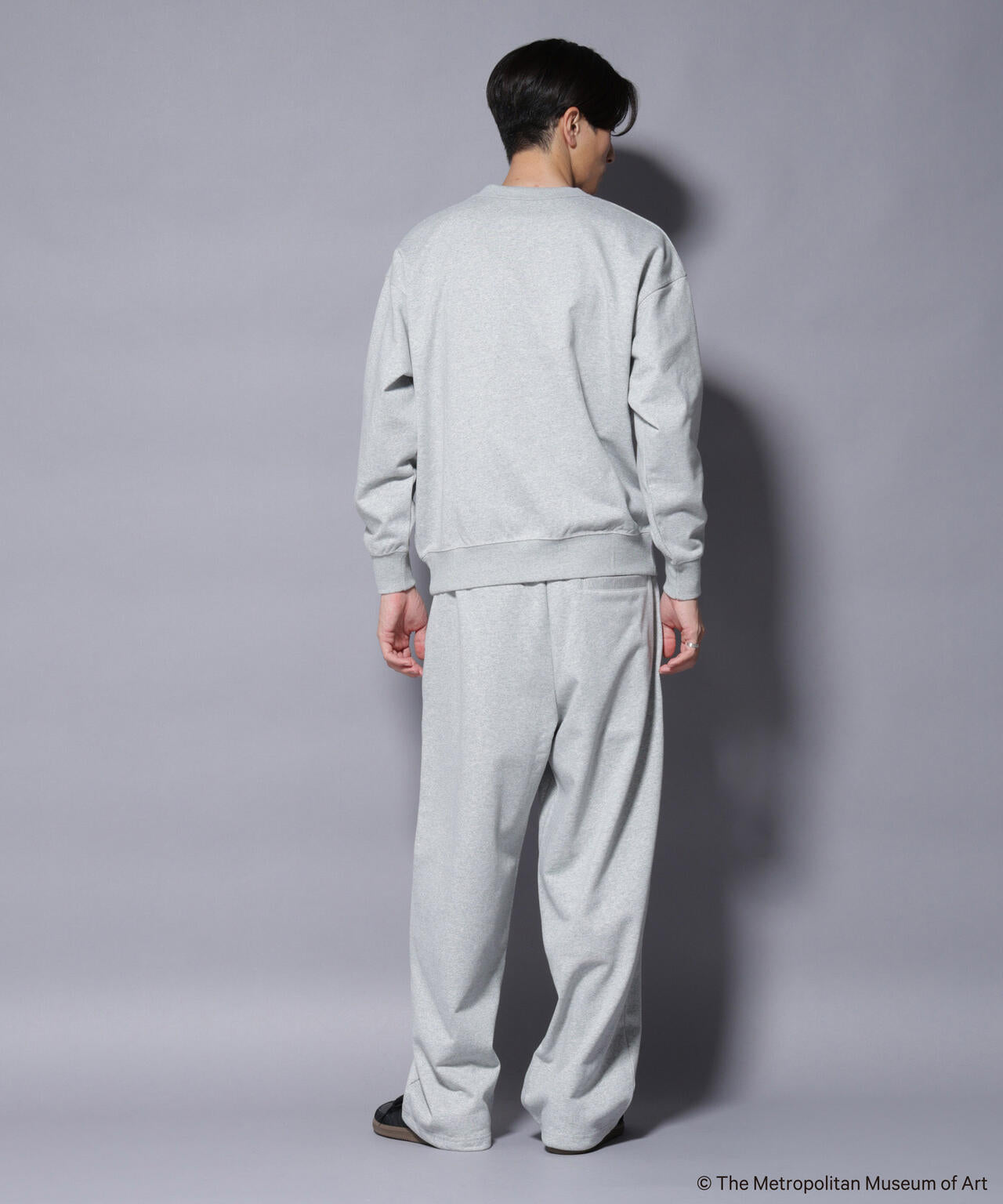 The Met」 リーガルネーム刺繍 スウェット