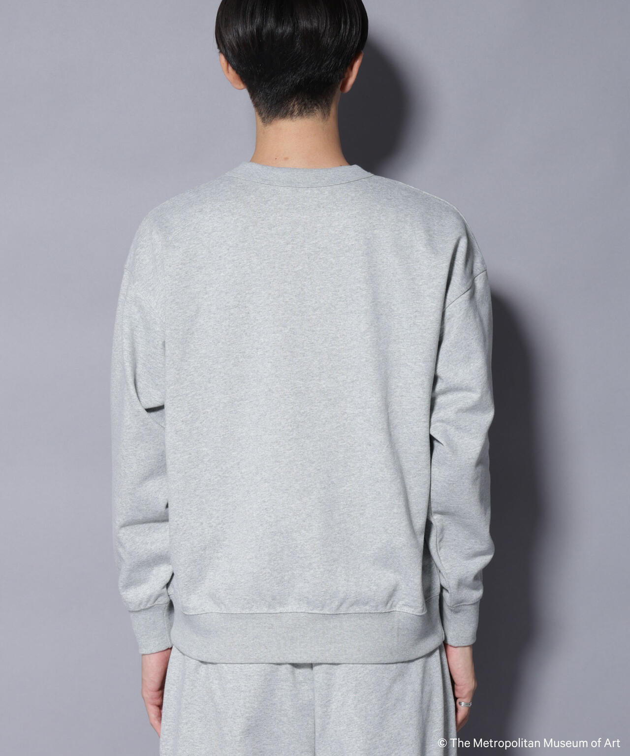 「The Met」 リーガルネーム刺繍 スウェット 6685223244