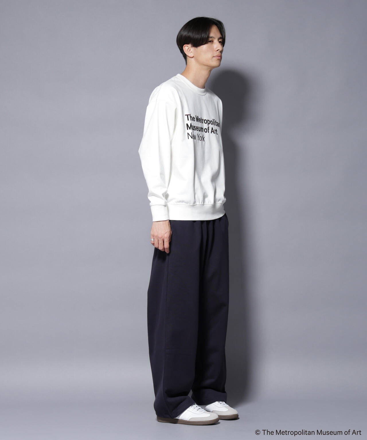 「The Met」 リーガルネーム刺繍 スウェット 6685223244