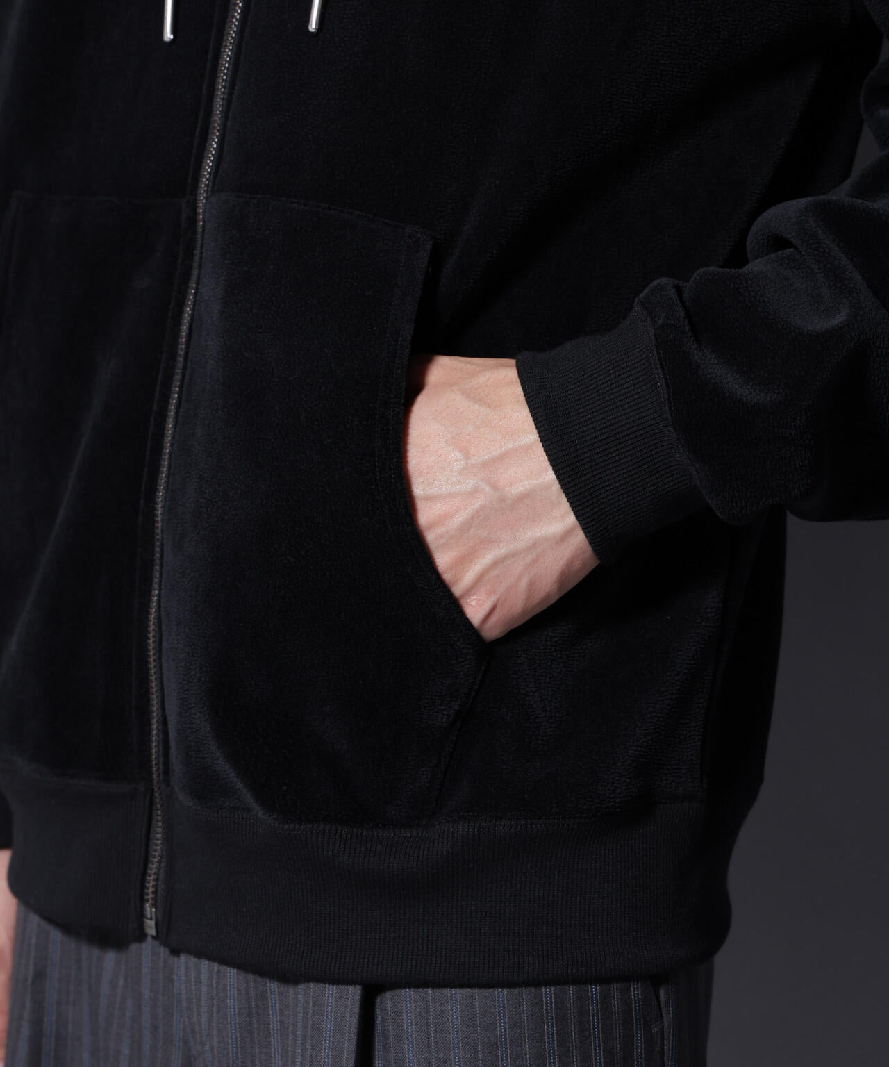 クロコ加工フリース ZIPパーカ 6685223245