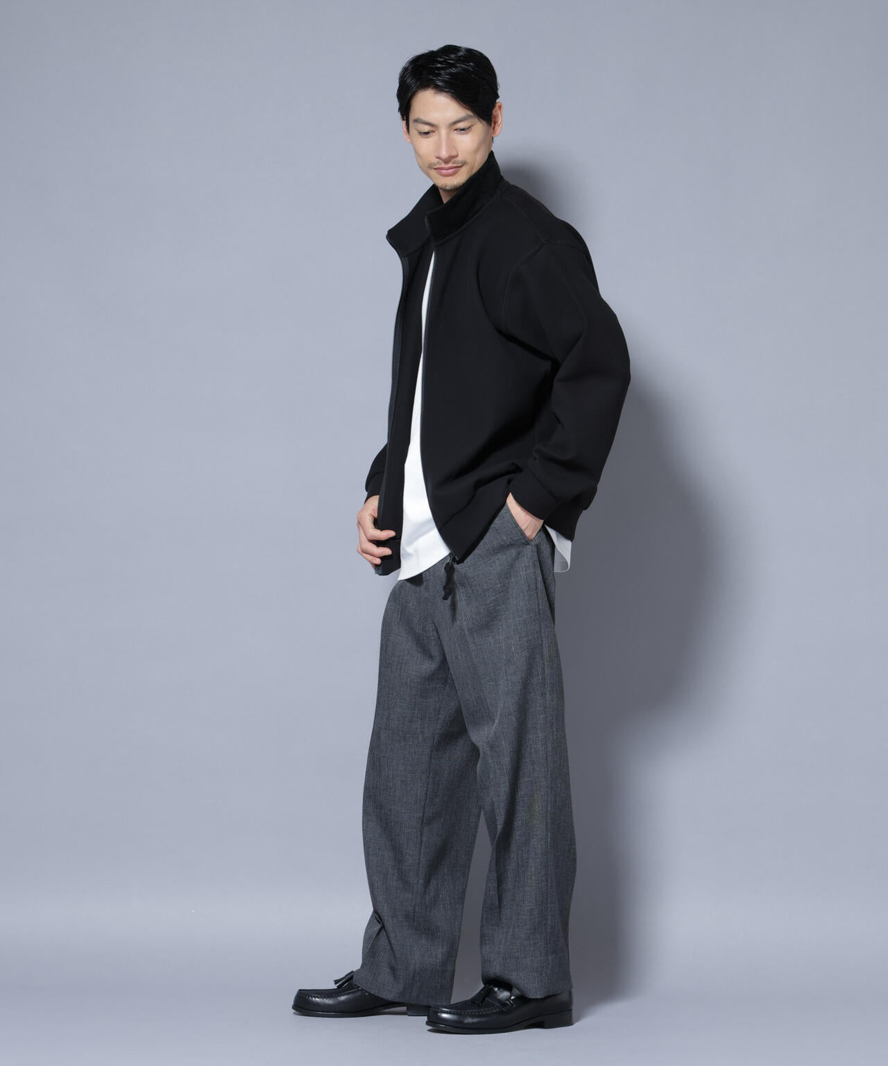 スーパーストレッチブラッシュドポンチブルゾン 6685223246