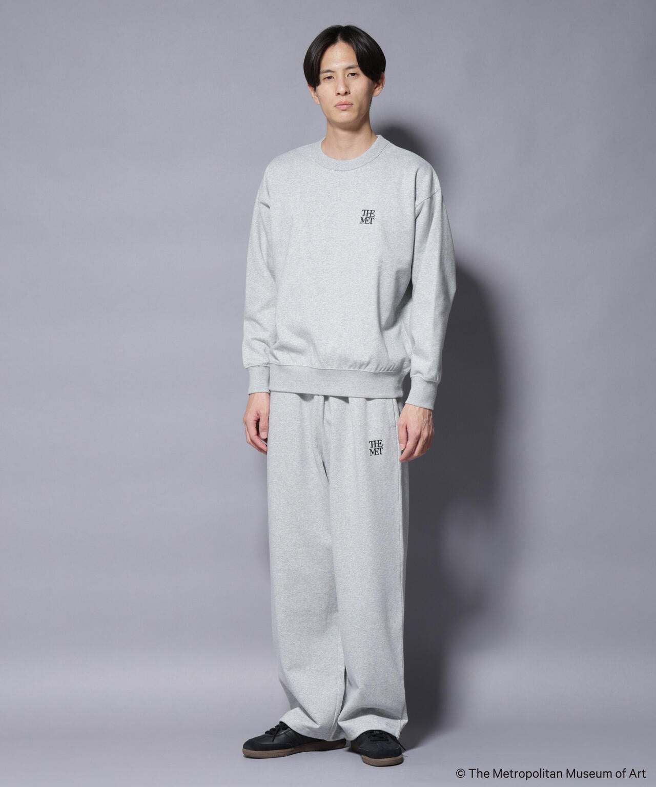 The Met」ロゴ刺繍 2WAYワイドスウェットパンツ（セットアップ可）