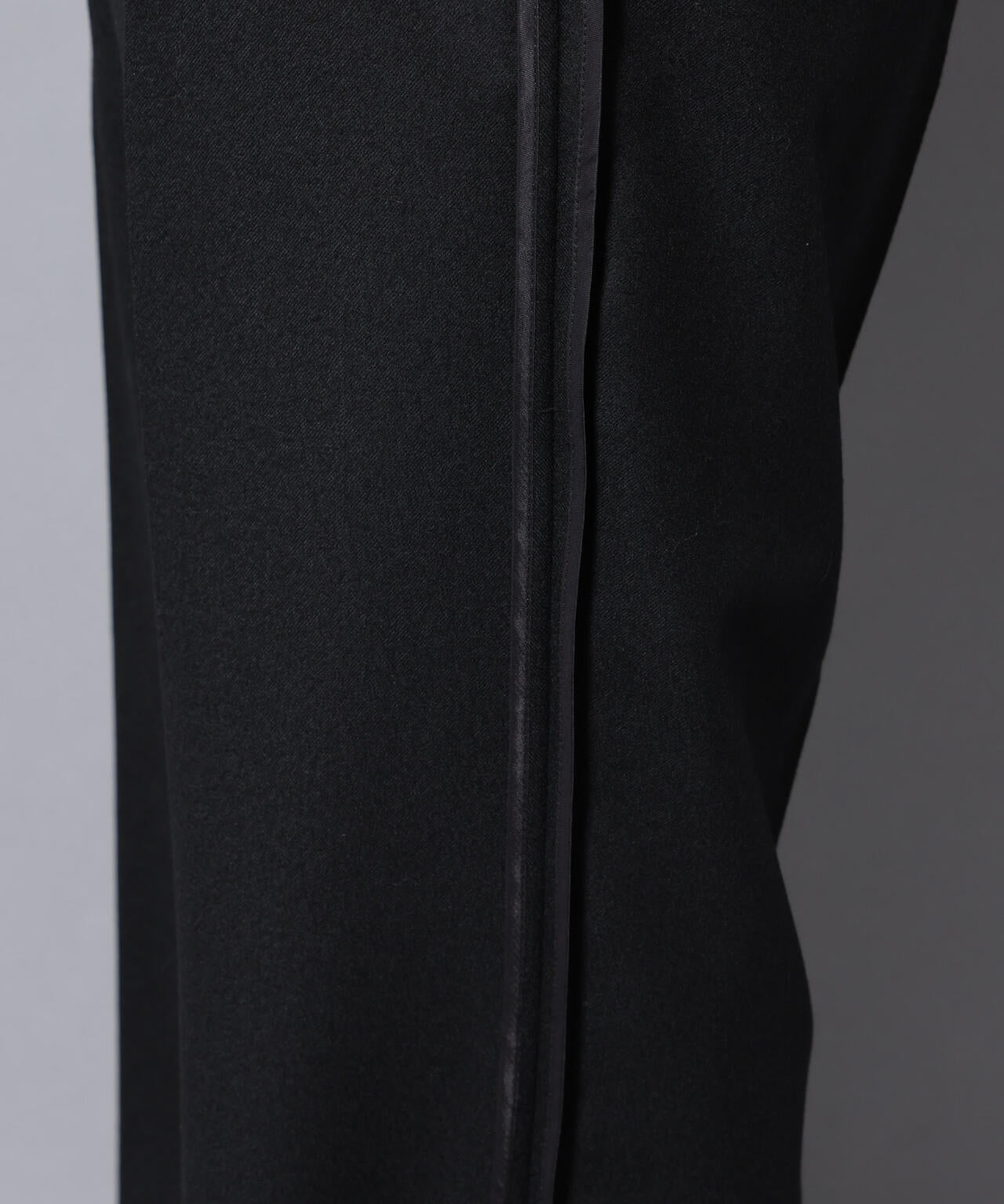 「ASSEMBLANC」インサイドアウトセレモニーパンツ 6685227241