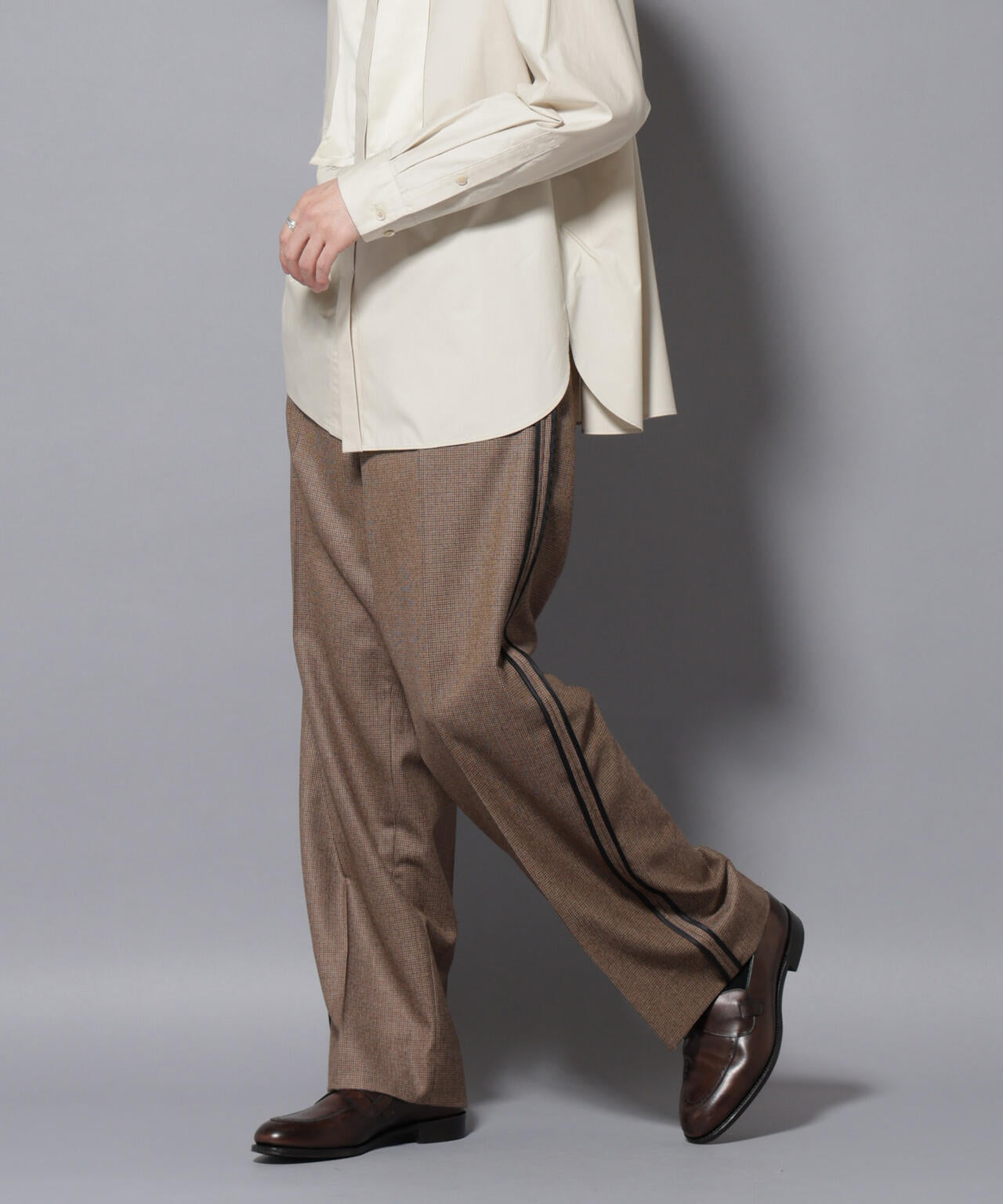 「ASSEMBLANC」インサイドアウトセレモニーパンツ 6685227241