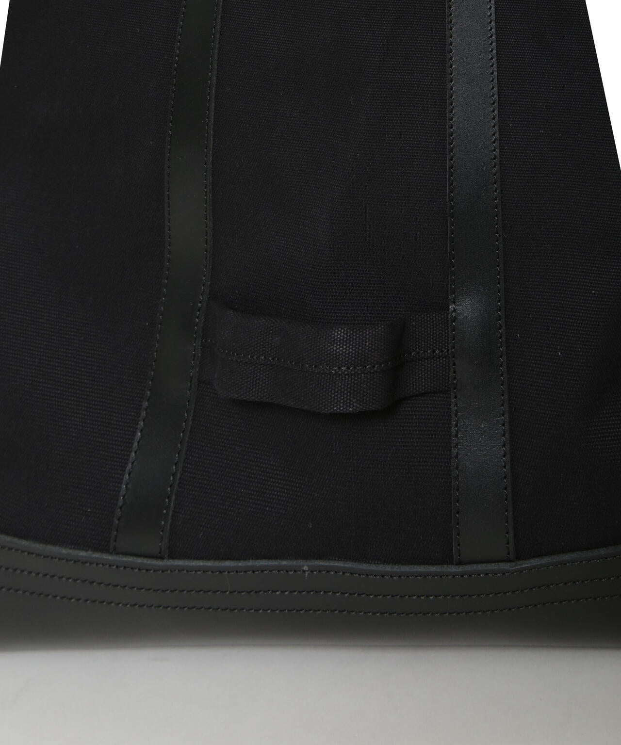 ｢NJ/CLUB｣ キャンバスレザートートバッグ 6685232212