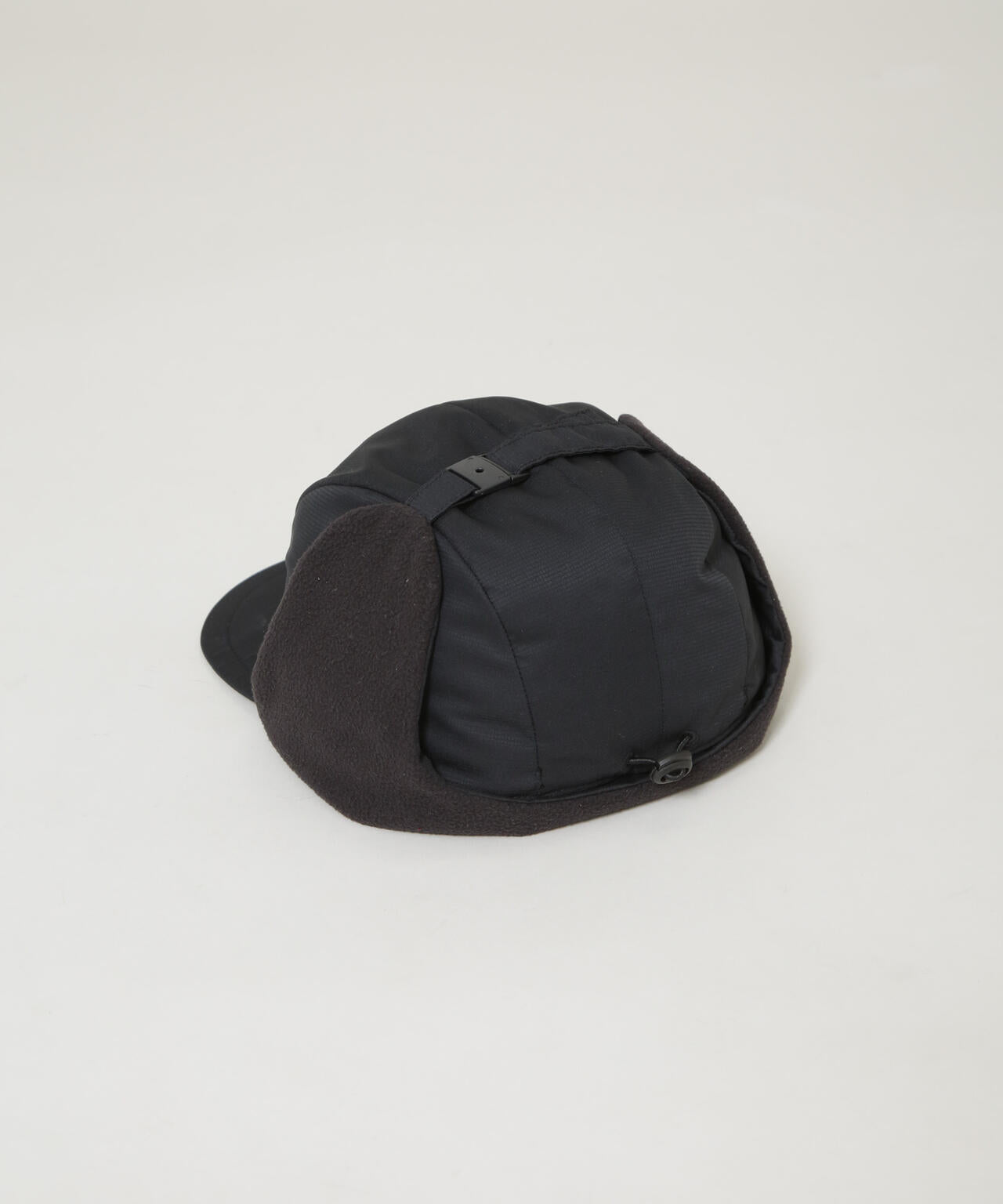 NJ/CLUB」イヤーフラップキャップ