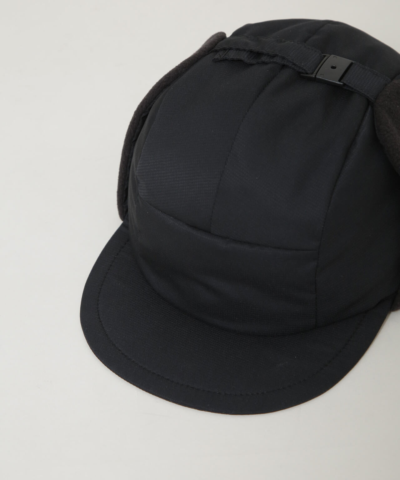 NJ/CLUB」イヤーフラップキャップ