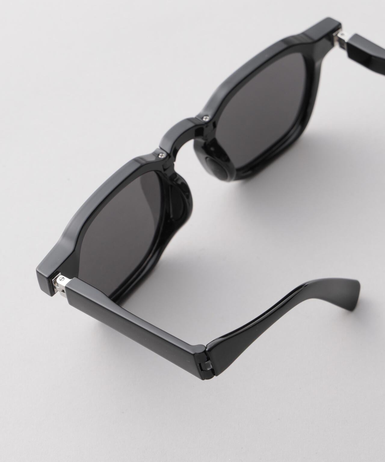 アイウェア/オクタゴン型 折り畳み式サングラス 6685240206